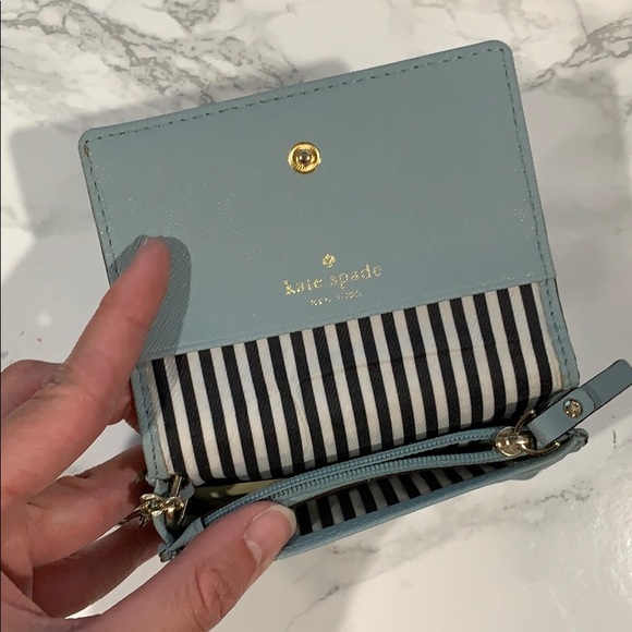 Kate Spade Keyring Wallet - Picture 3 of 5